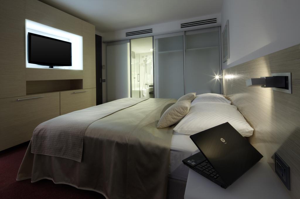 Habakuk Wellness & Event Hotel Maribor Oda fotoğraf