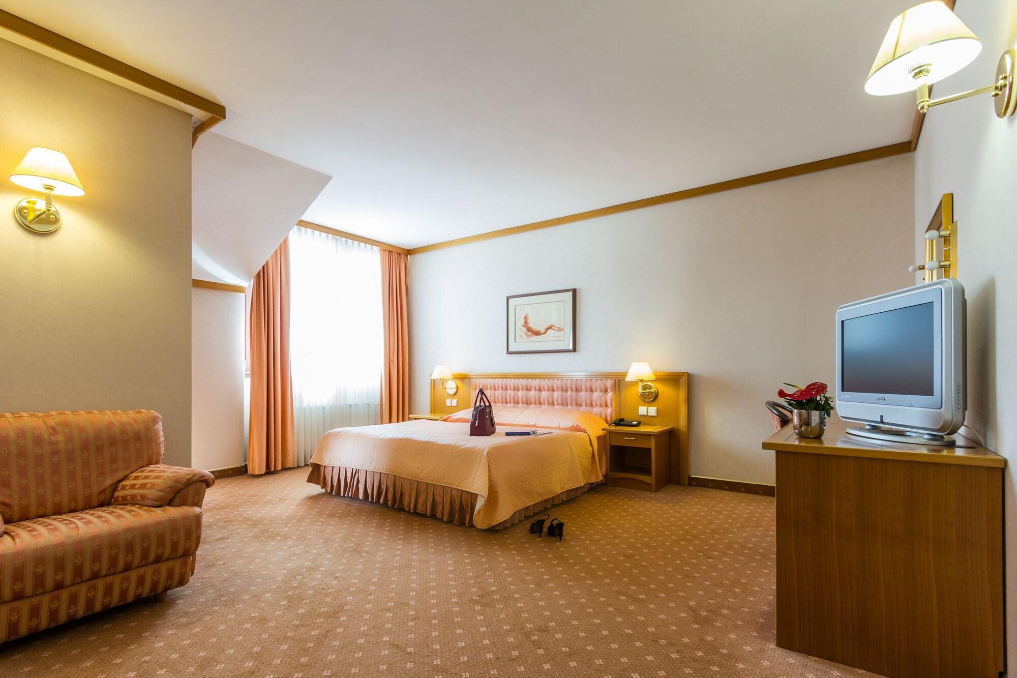 Habakuk Wellness & Event Hotel Maribor Dış mekan fotoğraf