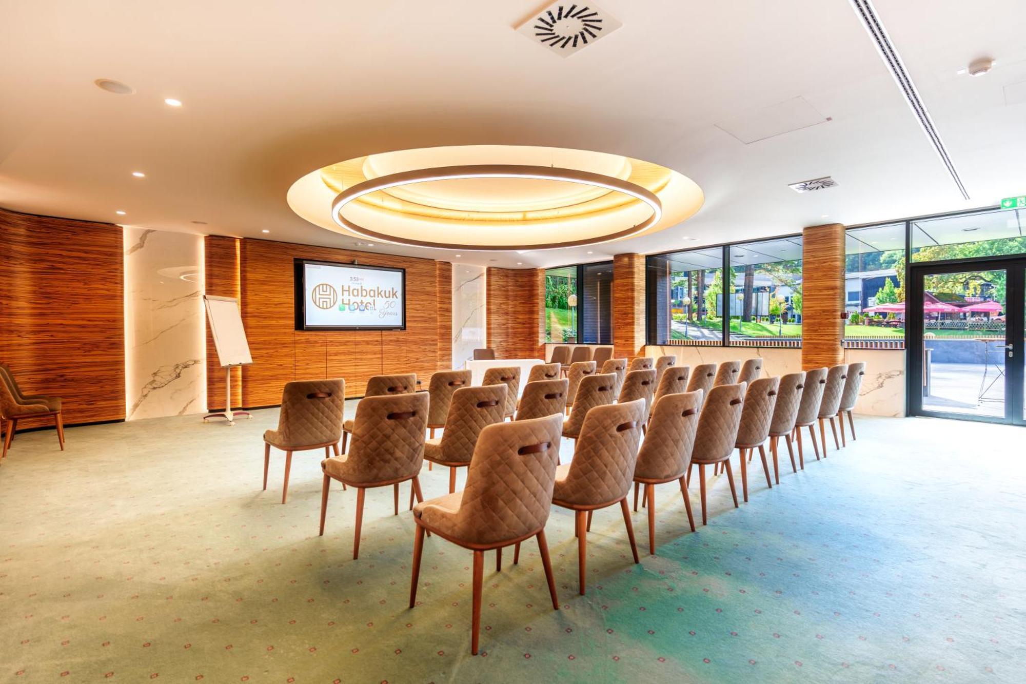 Habakuk Wellness & Event Hotel Maribor Dış mekan fotoğraf
